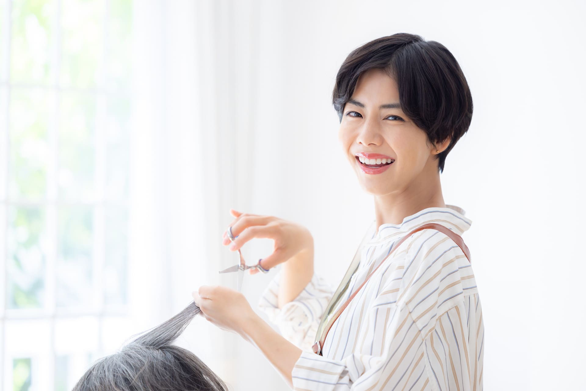 フリーランスを歓迎 | 神奈川県横浜市で美容室の求人なら株式会社Rich